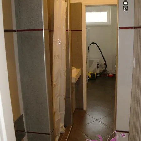 Viola Apartman With Infra Sauna *