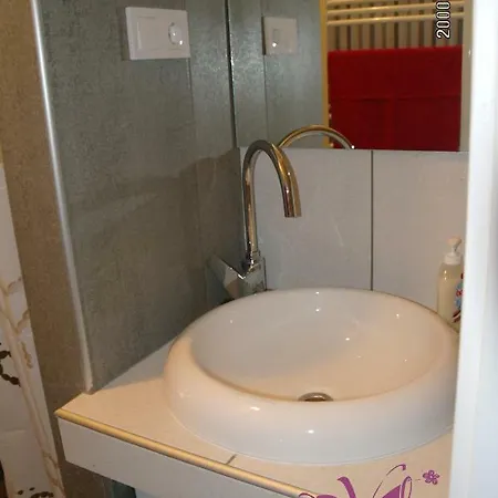 Viola Apartman With Infra Sauna Apartment *